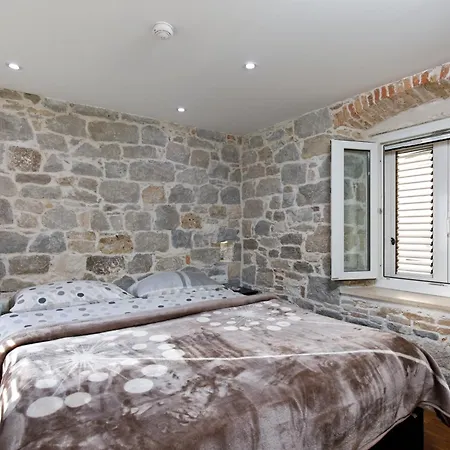 Διαμέρισμα Staysplitbay Old Town Authentic Luxury *