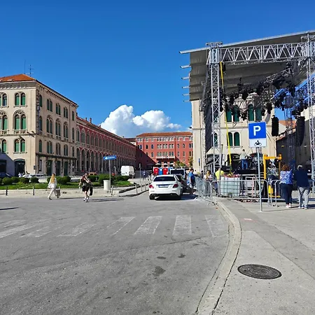 Appartamento Staysplitbay Old Town Authentic Luxury