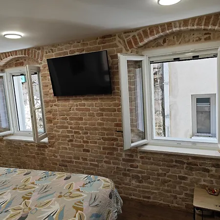Appartamento Staysplitbay Old Town Authentic Luxury *