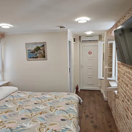 Staysplitbay Old Town Authentic Luxury Appartamento Spalato