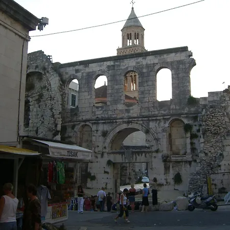 Staysplitbay Old Town Authentic Luxury Appartamento