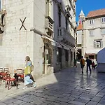 Staysplitbay Old Town Authentic Luxury * Split