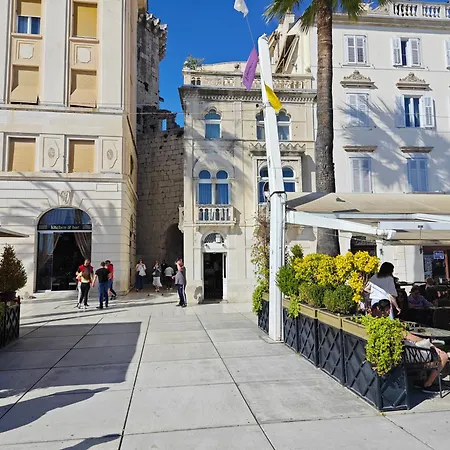 Staysplitbay Old Town Authentic Luxury Apartment