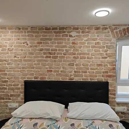 Апартаменты Staysplitbay Old Town Authentic Luxury Сплит