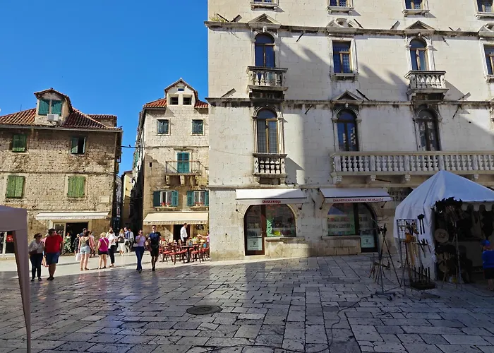 Апартаменты Staysplitbay Old Town Authentic Luxury