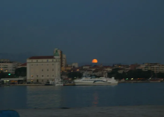 Staysplitbay Old Town Authentic Luxury Апартаменты Сплит