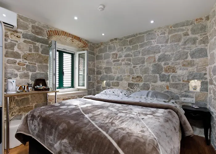 Апартаменты Staysplitbay Old Town Authentic Luxury